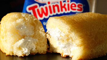 Twinkies, Celebrate Twinkie, Fun festivities, Unforgettable moments HD wallpaper