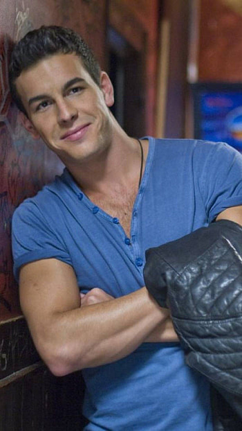 Mario Casas, Striking , Spanish actor, Impressive backgrounds HD phone wallpaper