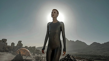 Raised by Wolves, Unique costume design, Ridley Scott's vision, Den of Geek HD wallpaper