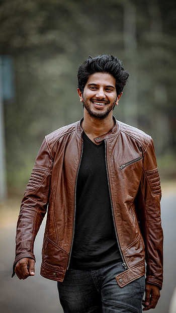 Dulquer salman, neelaksham chunvana bhoomi, malayalam movie HD phone wallpaper