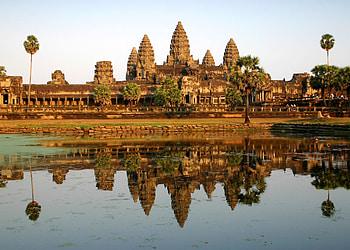 Cambodia, Essential guide, Travel tips, Authentic experiences HD wallpaper