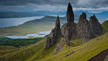 Highland pinnacles, Old Man of Storr, Skye, Scotland HD wallpaper