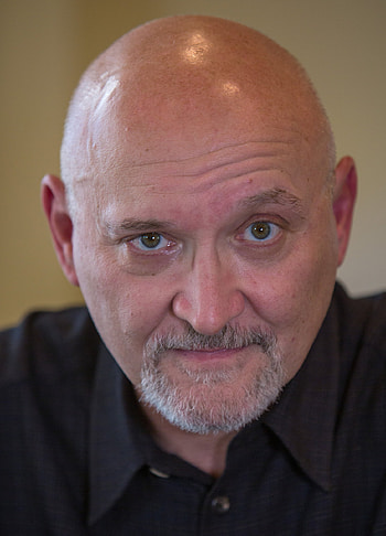 Frank Darabont, Suing AMC, Payouts, New York Times HD phone wallpaper