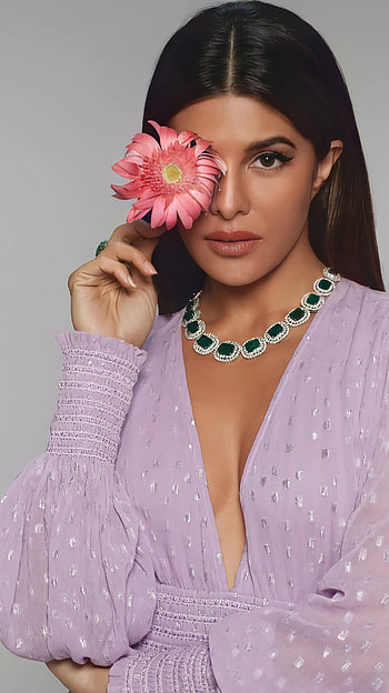 Jacqueline Fernandez, bollywood actress HD phone wallpaper