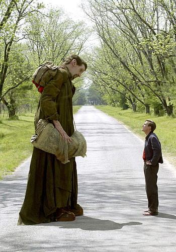 Big Fish review, Imaginative tale, Whimsical adventure, Quirky characters HD phone wallpaper