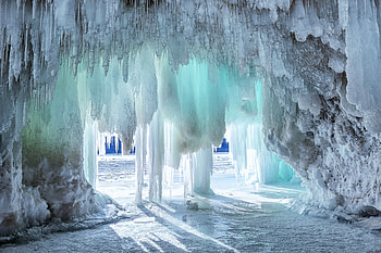 Ice Cave ~ Grand Island, Upper Michigan, cave, nature, ice, usa HD wallpaper