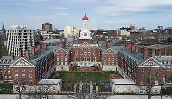 Harvard University, Divesting from fossil fuels, Sustainable future, Environmental responsibility HD wallpaper