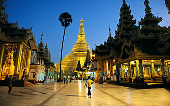 Shwedagon Pagoda, High definition , Majestic structure, Golden glory HD wallpaper