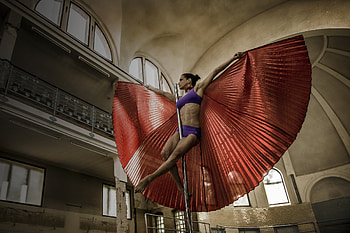 Yvonne Haug, Pole Sports HD wallpaper