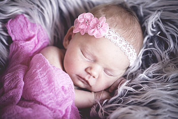 A sleeping baby ..., color, flower, baby, pinc, sleep HD wallpaper