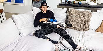 David Dobrik's downfall, Rolling Stone article, YouTube king, David Dobrik HD wallpaper