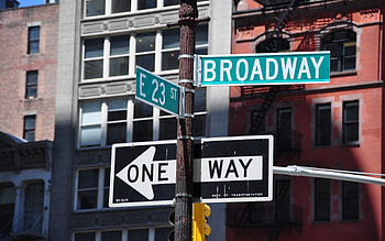 Street sign, Broadway HD wallpaper