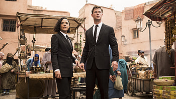 Chris Hemsworth, Men in Black International, Tessa Thompson, hintergrundbild HD wallpaper
