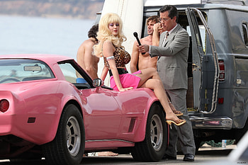 Angelyne TV Mini Series, Emmy Rossum , Set of Angelyne, Adoring Emmy Rossum HD wallpaper