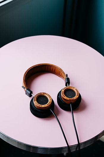 Music, Pink, Heads, Table, Audio HD phone wallpaper