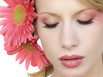 Gérberas, pink, color, face, lips, beautiful, people, woman, female HD wallpaper