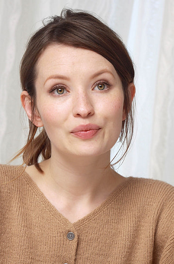 Emily Browning, HQ celebrity , collection, 2019 shoot HD phone wallpaper