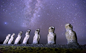 Easter Island, with Magellanic clouds, Mystical Moai statues, Pacific wonders HD wallpaper