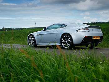Sports, Auto, Grass, Aston Martin, Cars, Side View, 2009, Silver Metallic, V12, Zagato HD wallpaper