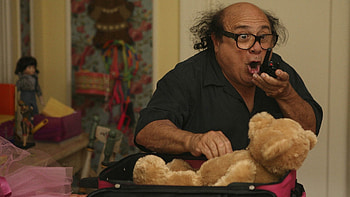 Danny DeVito collection, Movie star legend, Beloved character actor, Hollywood career HD wallpaper