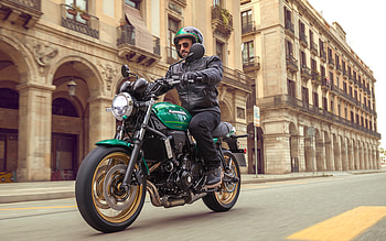 Kawasaki Z650RS, road, 2022 bikes, superbikes, rider on bike, 2022 Kawasaki Z650RS, japanese motorcycles, Kawasaki HD wallpaper