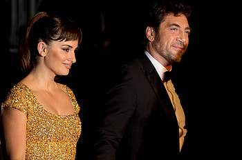 Javier Bardem, Penelope Cruz, On-set challenges, Interview HD wallpaper