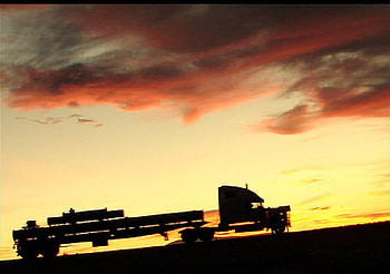 Hill Hauling, night, sky, hill, truck HD wallpaper