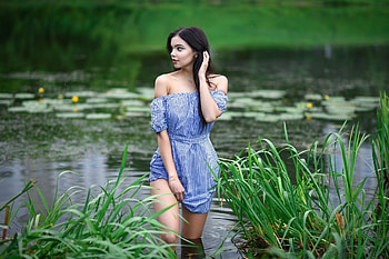 Ekaterina Zueva Cooling Off, model, water, dress, brunette HD wallpaper