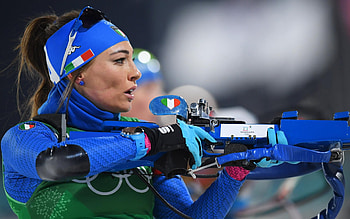 Dorothea Wierer, italian biathlete, biathlon, winter sports, Dorothea Wierer portrait, Italy HD wallpaper