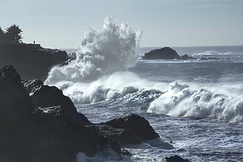 Sea, Waves, Silhouette, Miscellanea, Miscellaneous, Cliff, Loneliness, Storm HD wallpaper