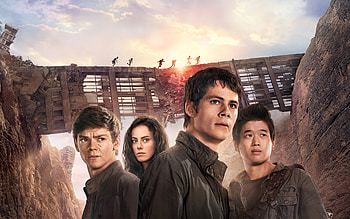 The Maze Runner, Movie franchise, Thrilling action, Mysterious plot HD wallpaper