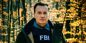 Julian McMahon, Leaving FBI Most Wanted, 3 seasons, Deadline HD wallpaper
