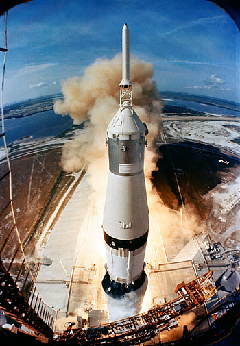 Apollo 11, Moon landing , Astronauts on the moon, for space enthusiasts HD phone wallpaper