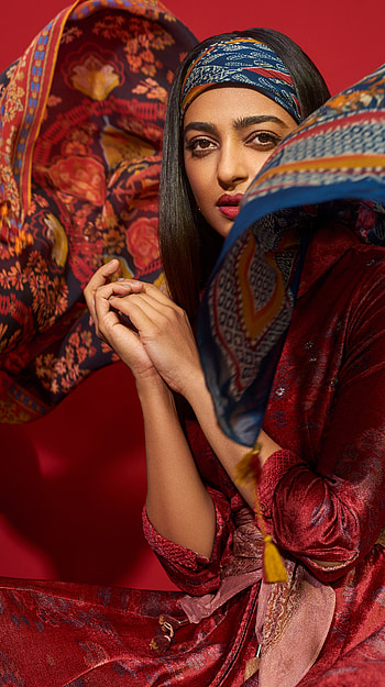 Radhika Apte, bollywood actress, model HD phone wallpaper