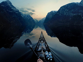 Naeroyfjord, Kayaking HD wallpaper