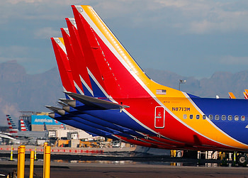 Boeing 737 MAX, Southwest Airlines HD wallpaper