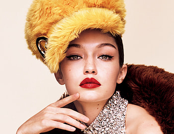 2017 Gigi Hadid Vogue, gigi-hadid, celebrities, girls, vogue HD wallpaper