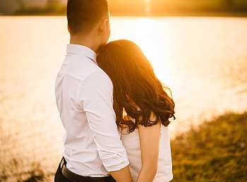 Romantic couple , Posted by Ryan Anderson HD wallpaper