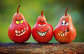 three Friends, funny, pears, three, red HD wallpaper