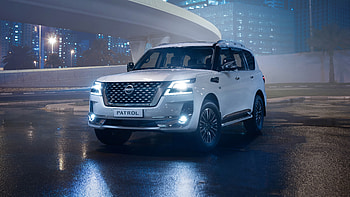 Nissan Patrol Platinum 70th Anniversary 2021 2 Cars HD wallpaper