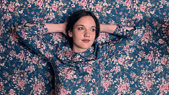 Jain, blue, pink, flower, singer, girl HD wallpaper
