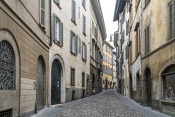 Sehenswrdigkeiten, Altstadt von Bergamo, Reisetipps, Historische Stadt HD wallpaper