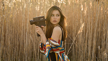 Brunette Girl In Field With Camera, brunette, girls, field, graphy, model HD wallpaper