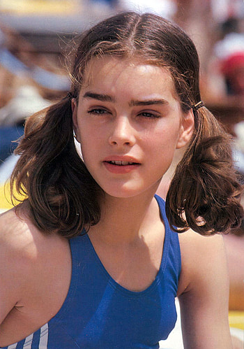 Brooke Shields, Stunning beauty, Fanpop , Celebrity admiration HD phone wallpaper