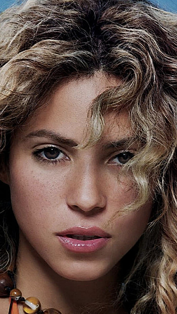 Shakira, Screen beauty, Captivating face, Sensational music HD phone wallpaper