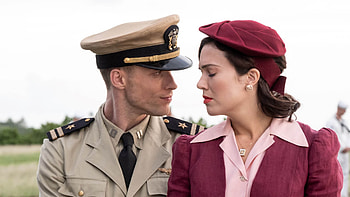 Mandy Moore, Nick Jonas, Luke Evans, War movie HD wallpaper