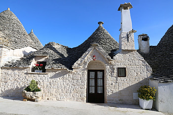 Trulli cones, Alberobello, Puglia, Traditional houses HD wallpaper