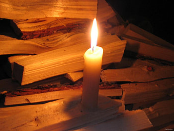 Warmth, woods, candle, light, yellow, dark HD wallpaper