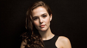 Zoey Deutch 2019 Latest, zoey-deutch, celebrities, girls HD wallpaper