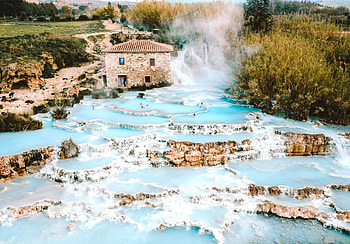 Tuscany's Saturnia Hot Springs, Natural beauty, Relaxation, Hidden gem HD wallpaper